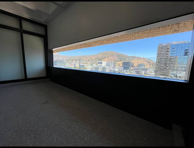 1,912M² OFFICE TO LET IN CAPE TOWN CITY CENTRE